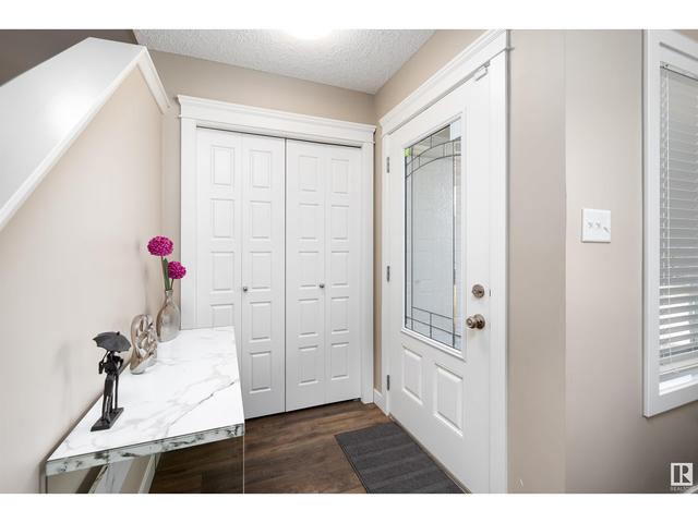 1253 163 St Sw, House attached with 3 bedrooms, 3 bathrooms and null parking in Edmonton AB | Image 4