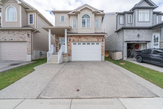 430 Woodbine Ave, House detached with 3 bedrooms, 4 bathrooms and 3 parking in Kitchener ON | Image 1