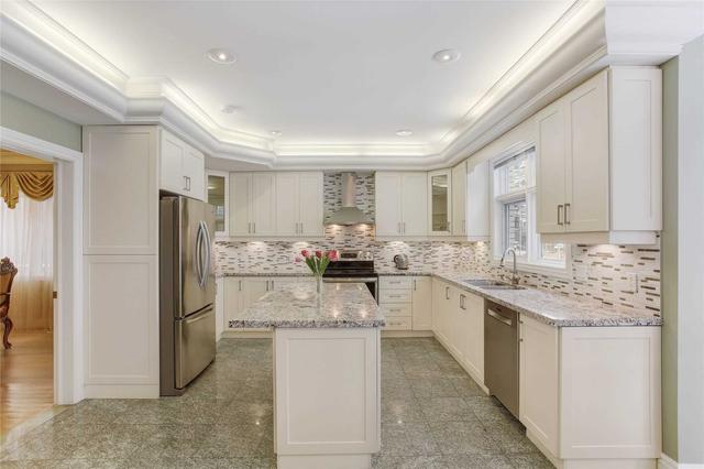 365 Princess Ave, House detached with 5 bedrooms, 7 bathrooms and 6 parking in Toronto ON | Image 37