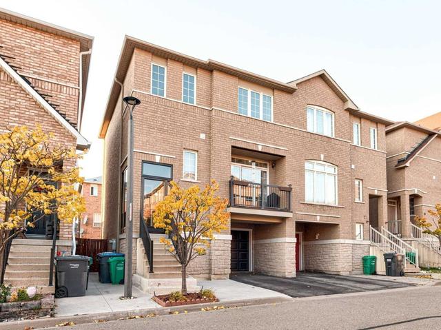 55 - 7155 Magistrate Terr, Condo with 3 bedrooms, 3 bathrooms and 3 parking in Mississauga ON | Image 1