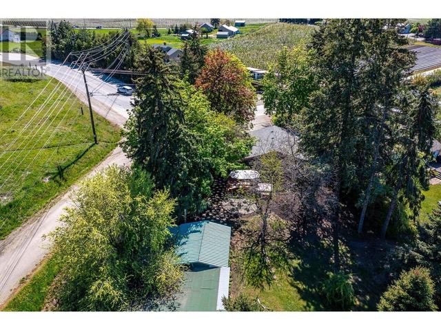 9705 Buchanan Rd, House detached with 2 bedrooms, 1 bathrooms and 20 parking in Coldstream BC | Image 42
