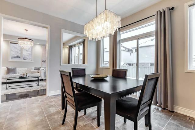 36 Win Timbers Cres, House detached with 3 bedrooms, 3 bathrooms and 5 parking in Whitchurch Stouffville ON | Image 8