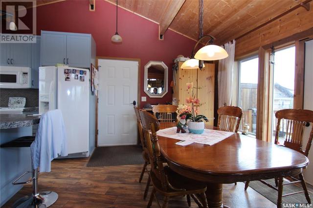 219 Richard Street, House detached with 3 bedrooms, 3 bathrooms and null parking in Manitou Beach SK | Image 6