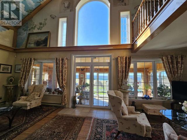 2125 Hillside Boularderie Rd, House detached with 5 bedrooms, 3 bathrooms and null parking in Cape Breton NS | Image 20