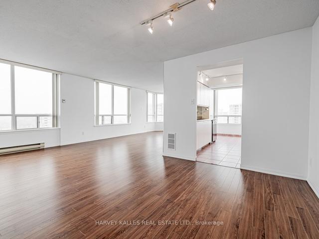 1503 - 1131 Steeles Ave W, Condo with 2 bedrooms, 2 bathrooms and 1 parking in Toronto ON | Image 9