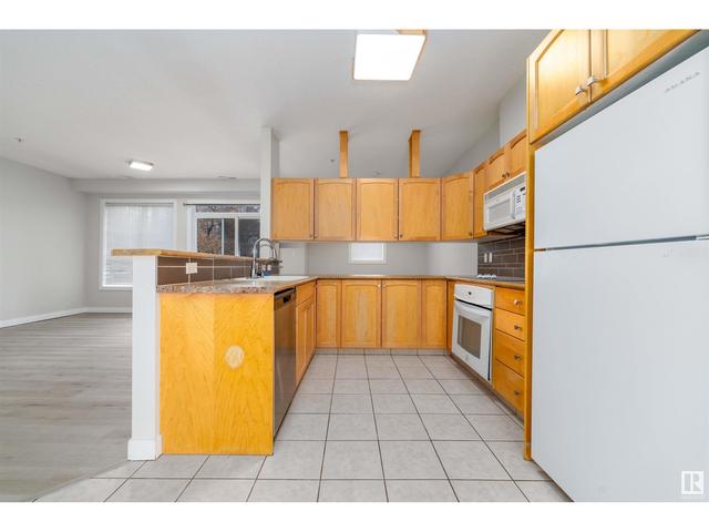 104 - 10711 83 Ave Nw, Condo with 2 bedrooms, 1 bathrooms and null parking in Edmonton AB | Image 5