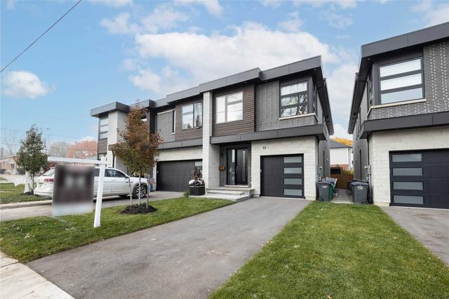 53 Broadview Ave, House semidetached with 3 bedrooms, 5 bathrooms and 2 parking in Mississauga ON | Image 1