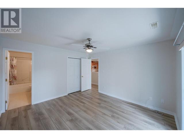 106 - 2245 Atkinson St, Condo with 2 bedrooms, 2 bathrooms and 1 parking in Penticton BC | Image 21