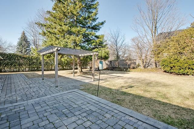 2055 Duncan Rd, House detached with 3 bedrooms, 2 bathrooms and 4 parking in Oakville ON | Image 26
