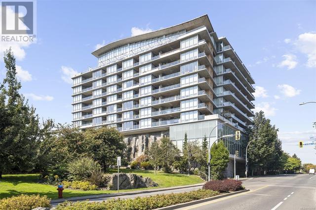 1115 - 160 Wilson St, Condo with 2 bedrooms, 2 bathrooms and 2 parking in Victoria BC | Image 3