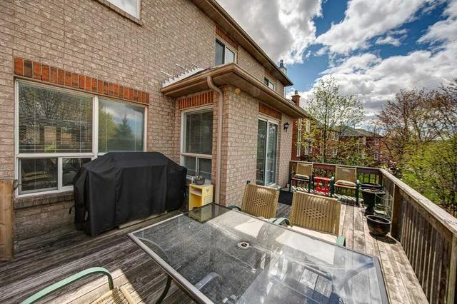 200 Covent Cres, House detached with 4 bedrooms, 4 bathrooms and 4 parking in Aurora ON | Image 31