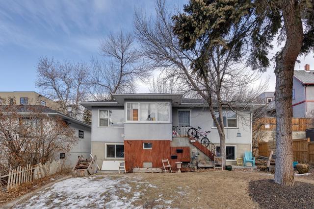 1512 27 Avenue Sw, House detached with 5 bedrooms, 2 bathrooms and 2 parking in Calgary AB | Image 1