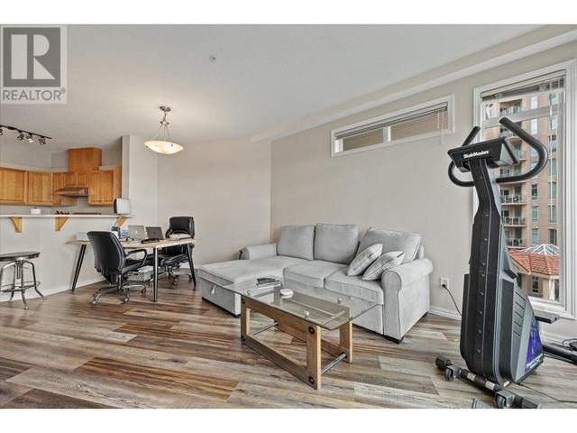 430 - 1088 Sunset Dr, Condo with 2 bedrooms, 2 bathrooms and 2 parking in Kelowna BC | Image 23