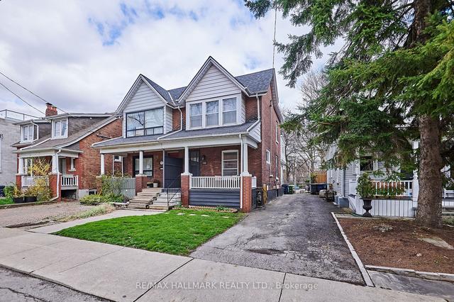 105 Waverley Rd, House semidetached with 3 bedrooms, 2 bathrooms and 4 parking in Toronto ON | Image 29