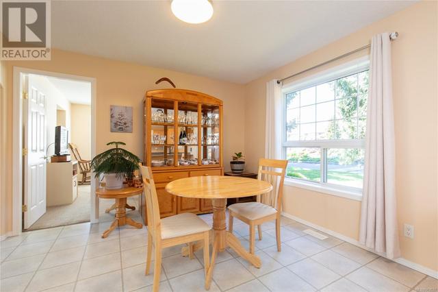 3971 Valewood Dr, House other with 2 bedrooms, 2 bathrooms and 3 parking in Nanaimo BC | Image 10