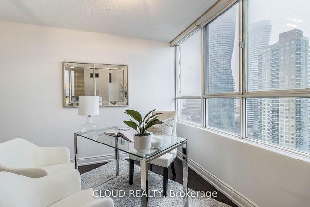 2209 - 3700 Kaneff Cres, Condo with 1 bedrooms, 1 bathrooms and 1 parking in Mississauga ON | Image 8
