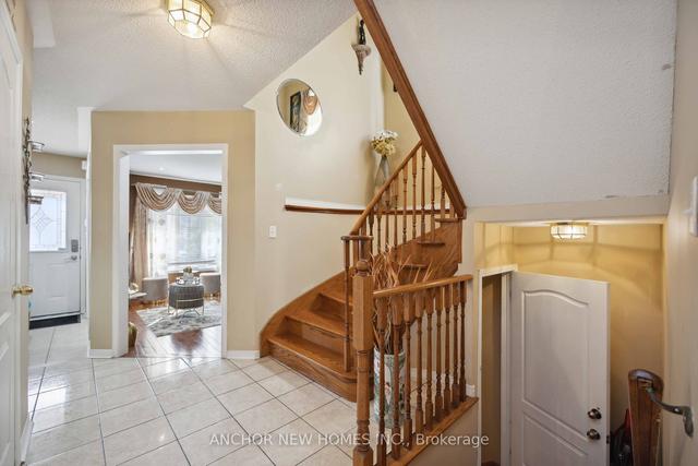 31 Quailvalley Dr, House attached with 4 bedrooms, 4 bathrooms and 4 parking in Brampton ON | Image 23
