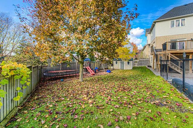 55 Woodcrest Ct, House detached with 5 bedrooms, 4 bathrooms and 11 parking in Kitchener ON | Image 31