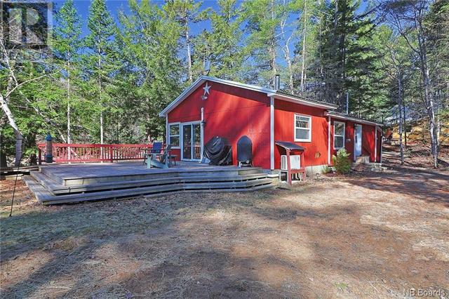 111 Camp Rd, House detached with 2 bedrooms, 1 bathrooms and null parking in Saint Marys NB | Image 11