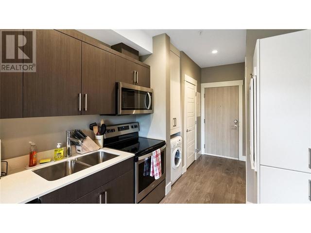 412 - 925 Leon Ave E, Condo with 0 bedrooms, 1 bathrooms and 1 parking in Kelowna BC | Image 4