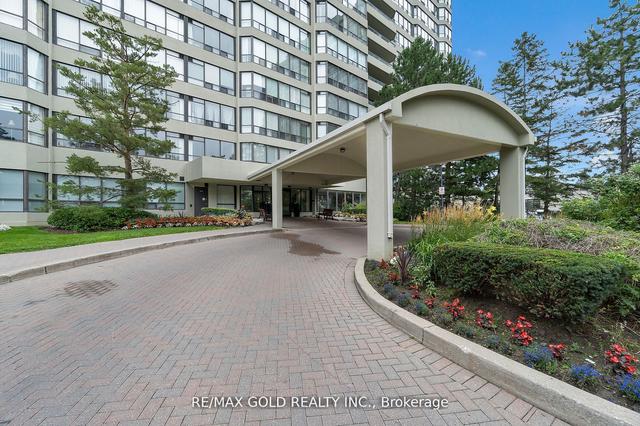 1709 - 22 Hanover Rd, Condo with 2 bedrooms, 2 bathrooms and 2 parking in Brampton ON | Image 31