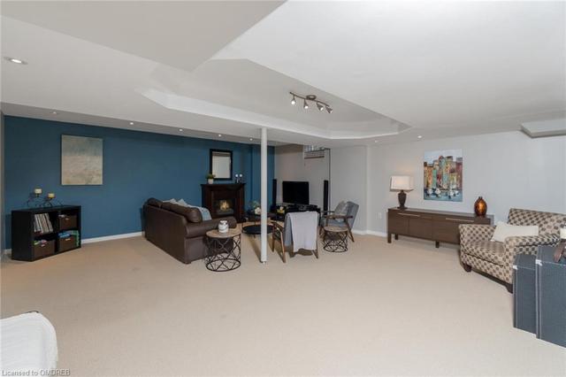 11 Fenflower Court, House detached with 4 bedrooms, 2 bathrooms and 6 parking in Brampton ON | Image 29