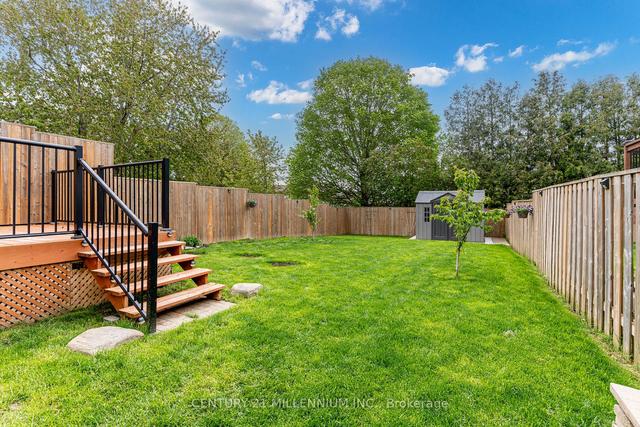 118 Sanderson Dr, House semidetached with 3 bedrooms, 2 bathrooms and 3 parking in Guelph ON | Image 33