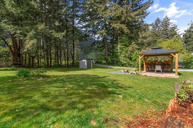 63481 Flood Hope Rd, House detached with 4 bedrooms, 3 bathrooms and null parking in Hope BC | Image 28