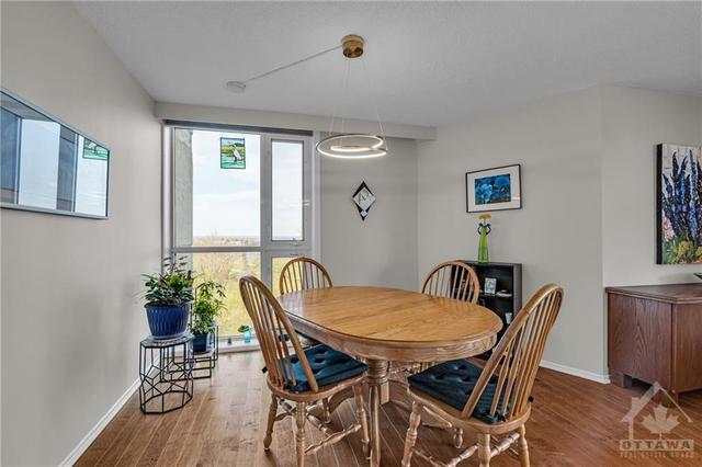 808 - 1025 Richmond Rd, Condo with 3 bedrooms, 2 bathrooms and 1 parking in Ottawa ON | Image 10