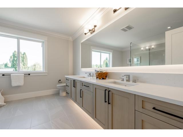 23398 34a Ave, House detached with 5 bedrooms, 5 bathrooms and 4 parking in Langley BC | Image 23