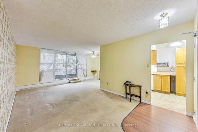 409 - 1964 Main St W, Condo with 3 bedrooms, 2 bathrooms and 1 parking in Hamilton ON | Image 36