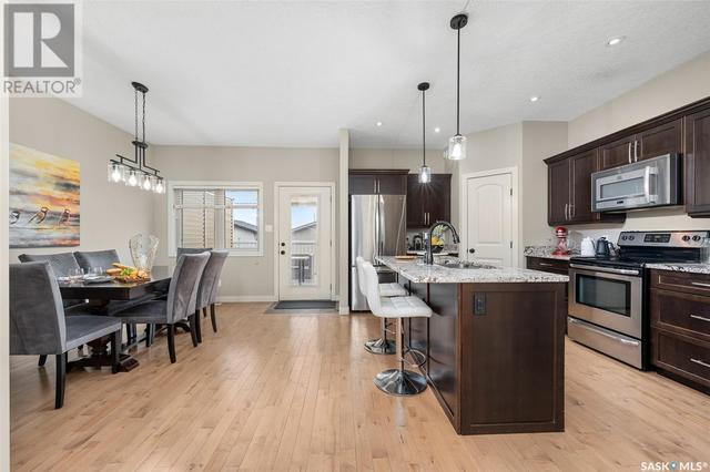 1713 11th Ave Nw, House detached with 4 bedrooms, 4 bathrooms and null parking in Moose Jaw SK | Image 12