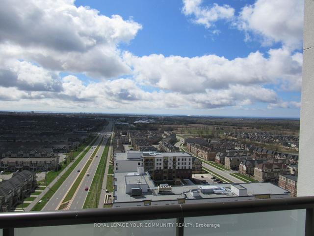1916 - 2550 Simcoe St N, Condo with 3 bedrooms, 2 bathrooms and 1 parking in Oshawa ON | Image 11