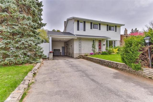 13 Pinecrest Rd, House detached with 4 bedrooms, 1 bathrooms and 3 parking in Brantford ON | Image 34