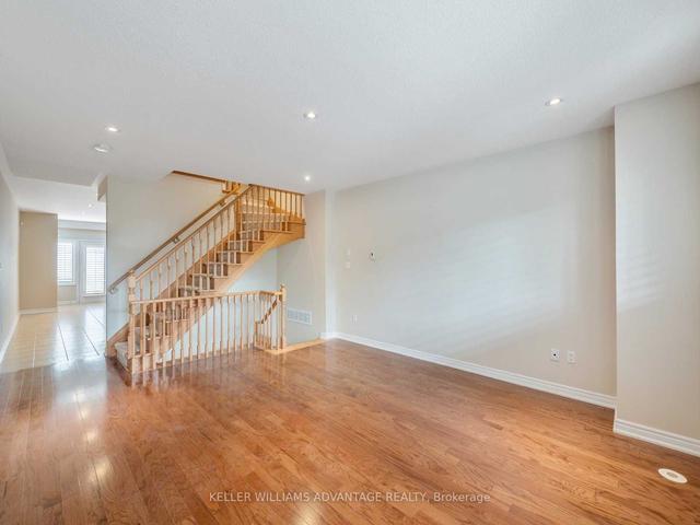 86 Woodbine Ave, House attached with 3 bedrooms, 3 bathrooms and 2 parking in Toronto ON | Image 23