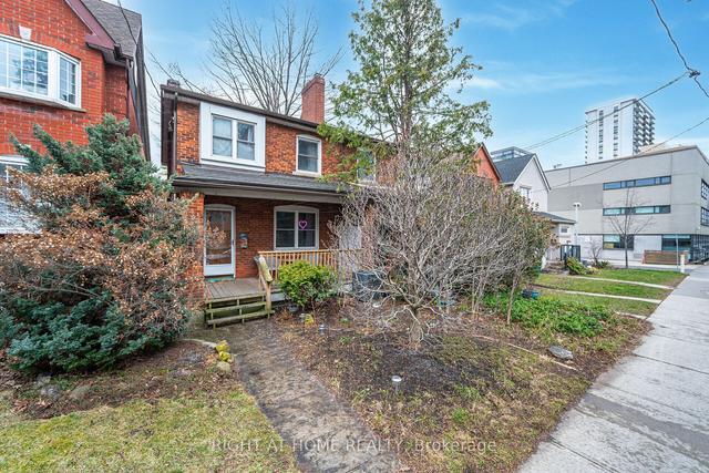 279 Davisville Ave, House semidetached with 3 bedrooms, 3 bathrooms and 3 parking in Toronto ON | Image 12