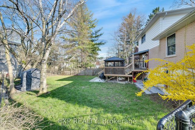 3 Burk Crt, House detached with 3 bedrooms, 3 bathrooms and 5 parking in Clarington ON | Image 24