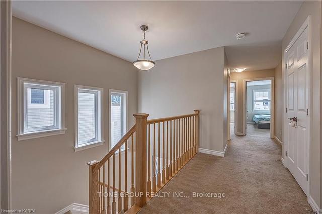 1424 Summer St, House attached with 3 bedrooms, 3 bathrooms and 2 parking in Kingston ON | Image 8