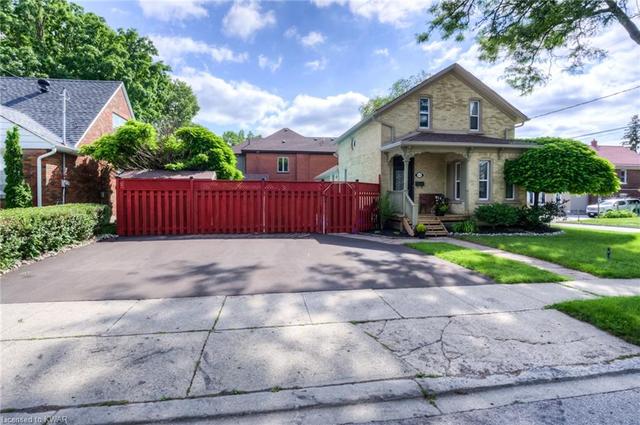 414 Duke St, House detached with 3 bedrooms, 2 bathrooms and null parking in Cambridge ON | Image 4