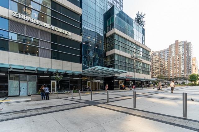 7016 - 388 Yonge St, Condo with 2 bedrooms, 2 bathrooms and 1 parking in Toronto ON | Image 23
