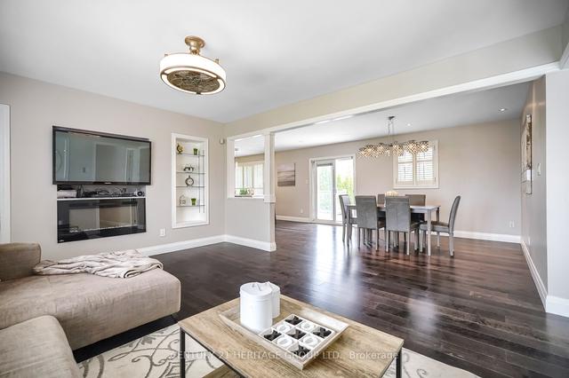 5 Kathryn Ct, House detached with 3 bedrooms, 3 bathrooms and 15 parking in Bradford West Gwillimbury ON | Image 39
