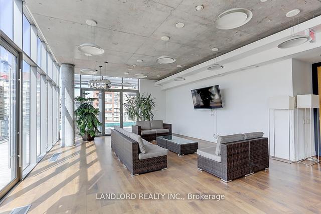 1206 - 70 Distillery Lane, Condo with 2 bedrooms, 2 bathrooms and 1 parking in Toronto ON | Image 31