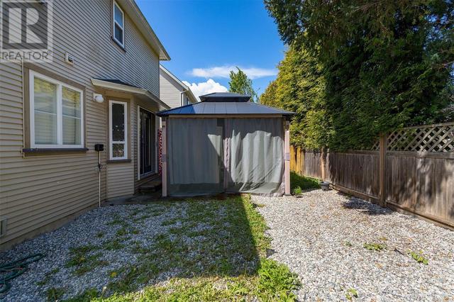 3417 Calumet Ave, House detached with 3 bedrooms, 3 bathrooms and 4 parking in Saanich BC | Image 27