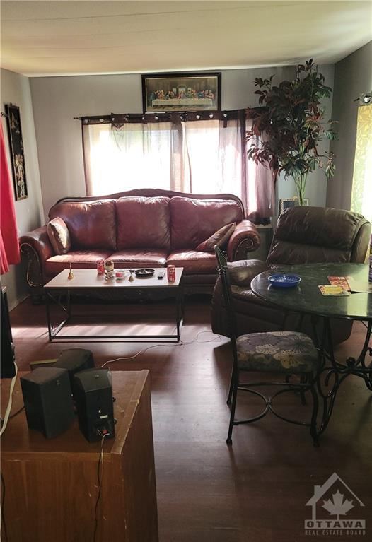 77 3535 St Joseph Boulevard, Inactive in Ottawa Zoocasa