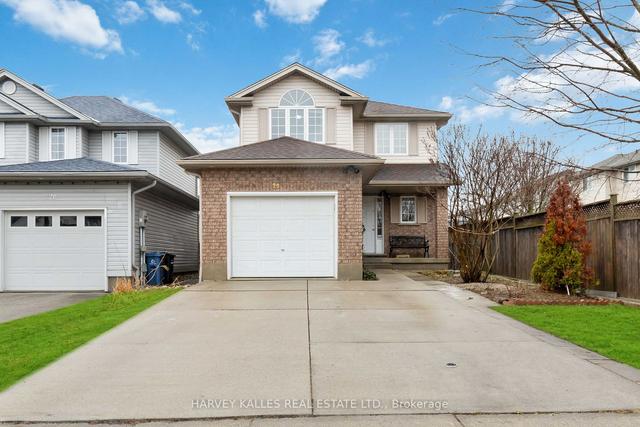 28 Beattie St, House detached with 3 bedrooms, 4 bathrooms and 3 parking in Guelph ON | Image 12