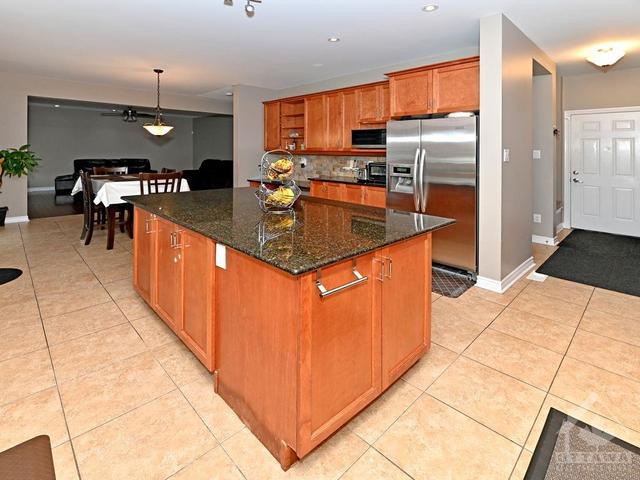 2212 Sunset Cove Circle, House detached with 5 bedrooms, 5 bathrooms and 6 parking in Ottawa ON | Image 20