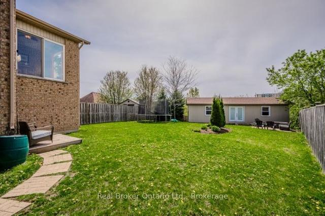 224 Britton Pl, House attached with 3 bedrooms, 3 bathrooms and 3 parking in Kitchener ON | Image 29