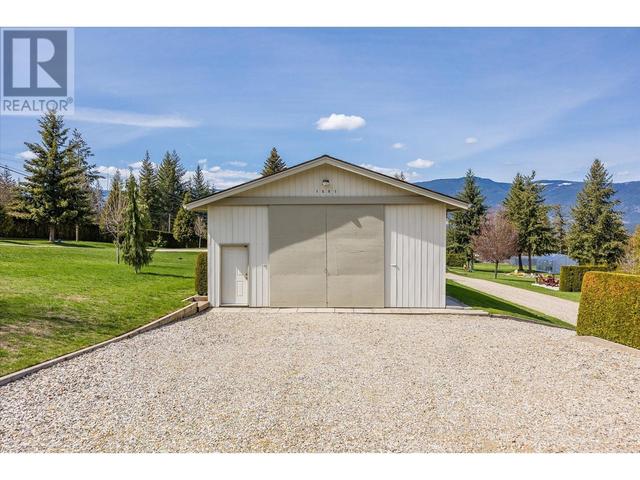 1091 12 Street Se, House detached with 4 bedrooms, 4 bathrooms and 4 parking in Salmon Arm BC | Image 68