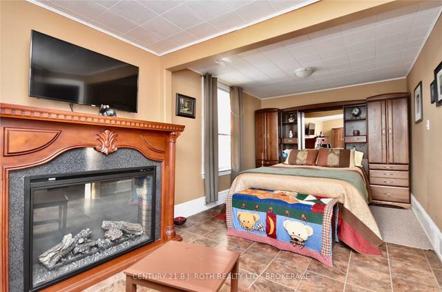 5584 Highway 12, House detached with 3 bedrooms, 2 bathrooms and 8 parking in Ramara ON | Image 17