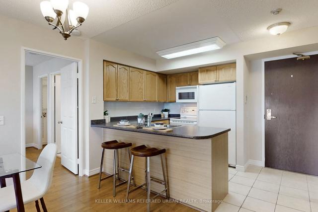 2507 - 18 Parkview Ave, Condo with 2 bedrooms, 2 bathrooms and 1 parking in Toronto ON | Image 39